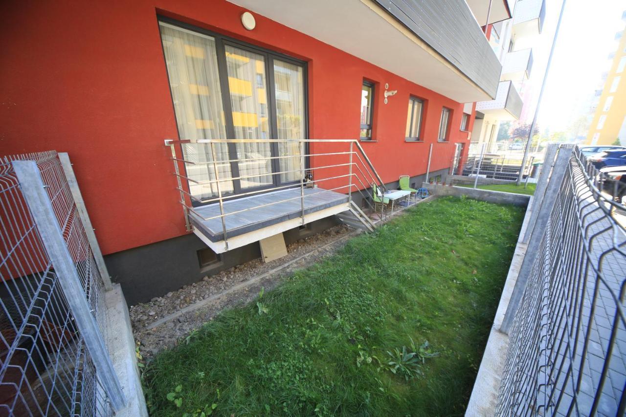 Happy Family Apartment Brașov Exterior foto